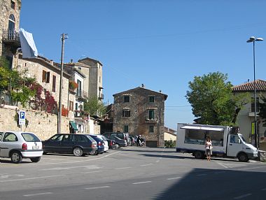 Fiskebilen i Sarteano - Omkringliggende byer - Casa Carolina