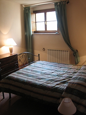 Masterbedroom - the house - Casa Carolina